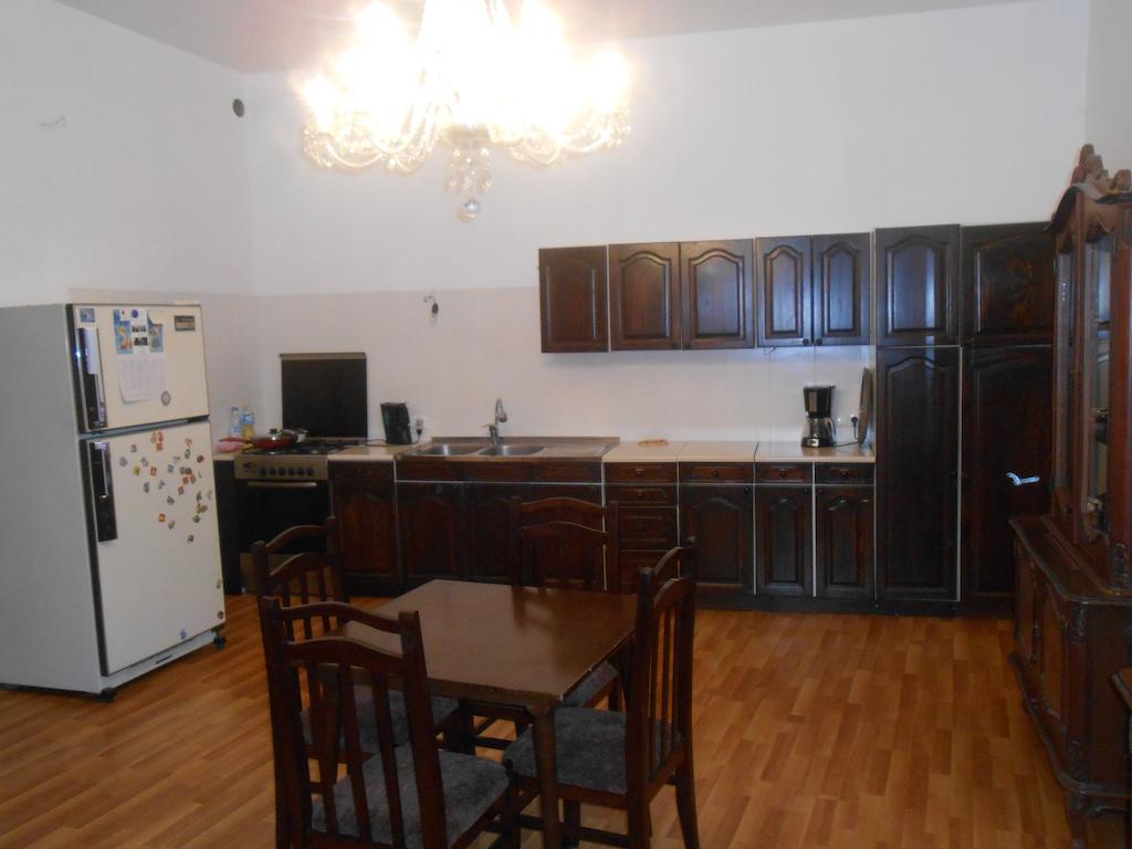 Room 404 Guest House Tbilisi Eksteriør billede